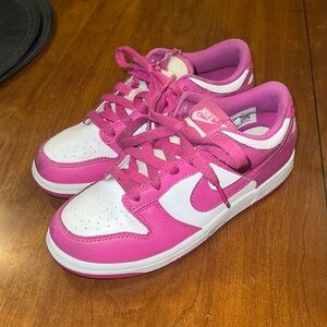 Nike dunk low active fucshia